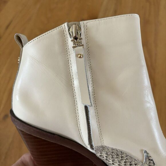 Sam Edelman Boots White‎ Leather Snake Print Western Ankle Booties Sz 8 - Picture 9 of 13